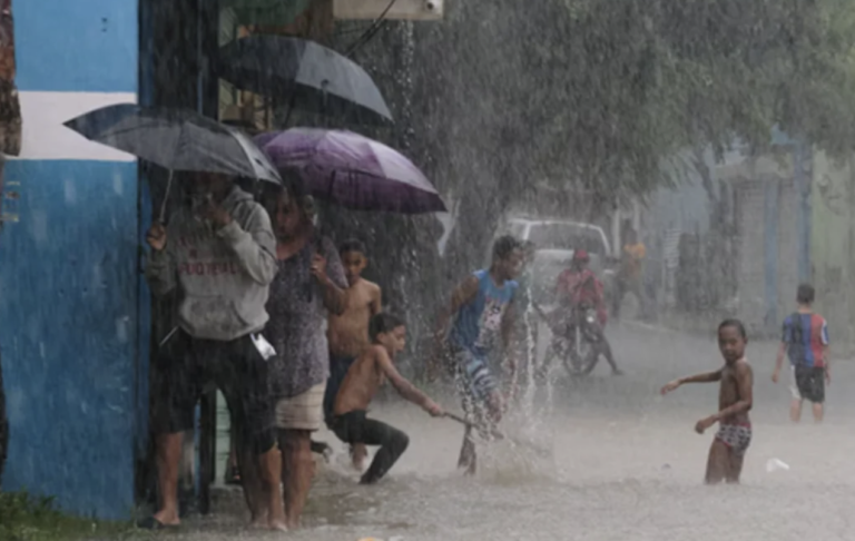 Huracán Melissa: alerta máxima en el Caribe 
